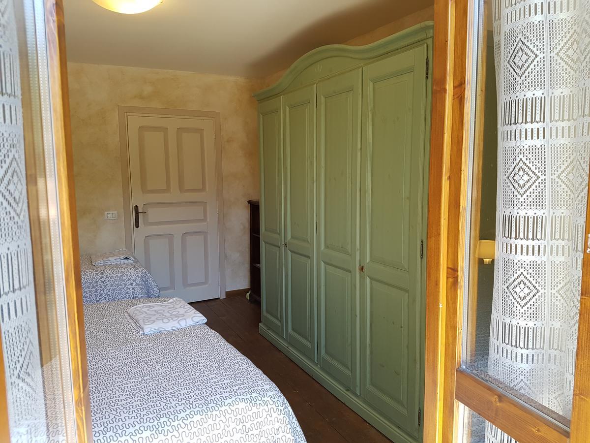 Casa Del Cirillo Appartement Ornica Buitenkant foto