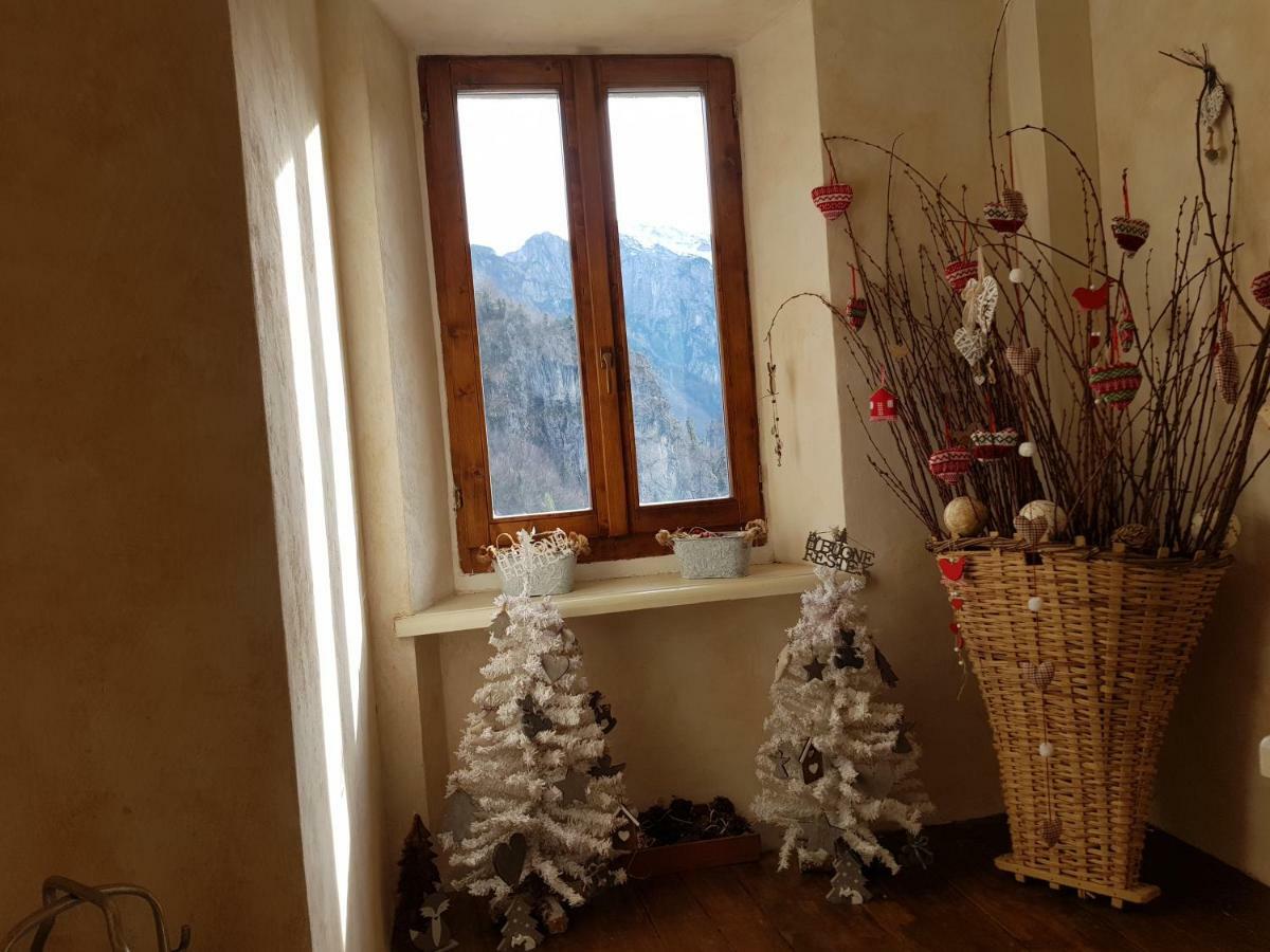 Casa Del Cirillo Appartement Ornica Buitenkant foto